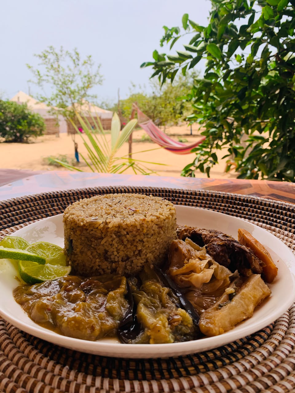 Thiéboudienne – Spécialité de la cuisine sénégalaise à Lompoul Nature