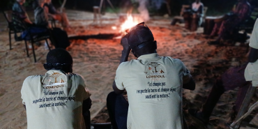 Espace feu de camp à Lompoul Nature, situé entre désert et océan.